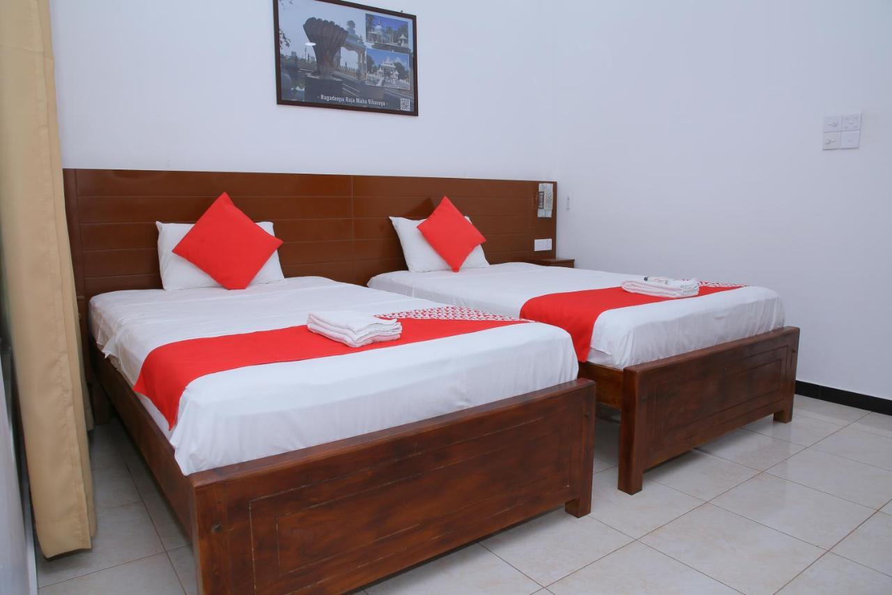 Hotel Cedar Jaffna Exterior foto